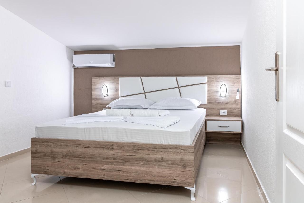 Apart-Hotel Prestige Ulcinj Exterior foto