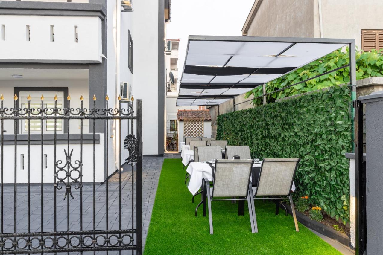 Apart-Hotel Prestige Ulcinj Exterior foto