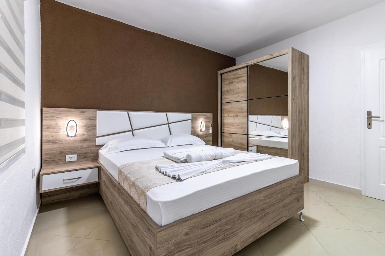 Apart-Hotel Prestige Ulcinj Exterior foto